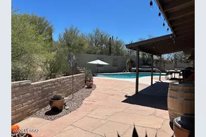 630 E Windward Circle, Oro Valley, AZ 85704 - Photo 1