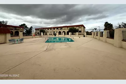 6341 N Barcelona Court #809, Tucson, AZ 85704 - Photo 10