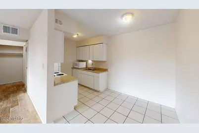 6341 N Barcelona Court #809, Tucson, AZ 85704 - Photo 4