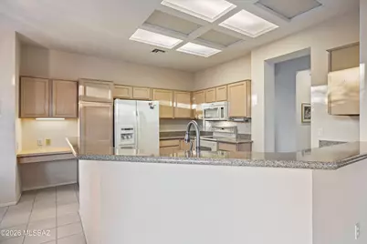 14271 N Fawnbrooke Drive, Oro Valley, AZ 85755 - Photo 14