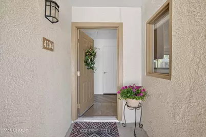 2550 E River Road #4204, Tucson, AZ 85718 - Photo 2