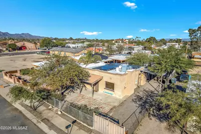 1112 W Huron Street, Tucson, AZ 85745 - Photo 6