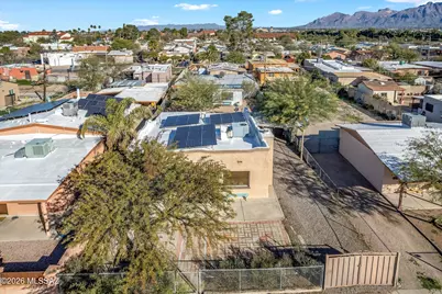 1112 W Huron Street, Tucson, AZ 85745 - Photo 8