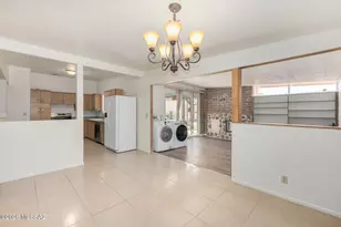 6902 E Kingston Dr, Tucson, AZ 85710 - Photo 12