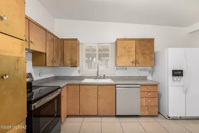 6902 E Kingston Drive, Tucson, AZ 85710 - Photo 16