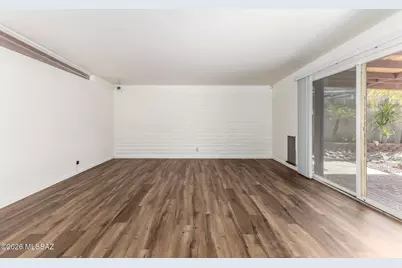 6902 E Kingston Drive, Tucson, AZ 85710 - Photo 6