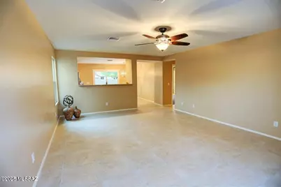 727 W Buffalo Grass Drive, Oro Valley, AZ 85755 - Photo 4