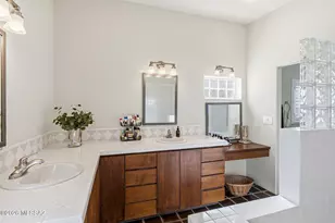 7341 N Ellison Dr, Tucson, AZ 85704 - Photo 32