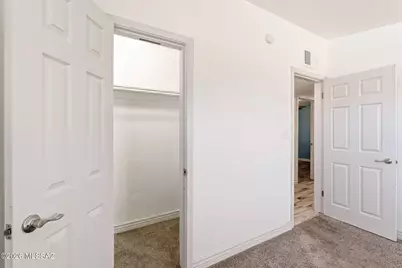 1718 S Avenida Regulo, Tucson, AZ 85710 - Photo 28