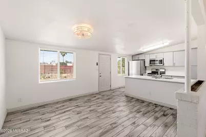 1718 S Avenida Regulo, Tucson, AZ 85710 - Photo 12