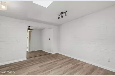 1528 W Knox Street, Tucson, AZ 85705 - Photo 14