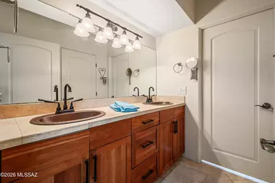 7945 E Cloud Road, Tucson, AZ 85750 - Photo 20