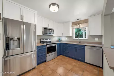 732 W Rio San Pedro, Green Valley, AZ 85614 - Photo 10