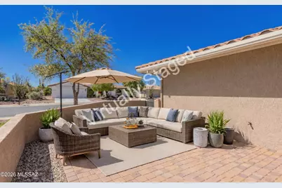 967 E Boulder Pass, Oro Valley, AZ 85755 - Photo 2