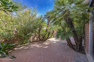 2561 E Cerrada Adelita, Tucson, AZ 85718 - Photo 24