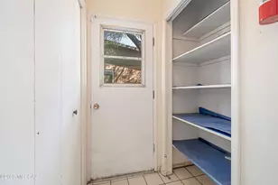 8957 E 25th St, Tucson, AZ 85710 - Photo 10