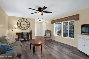 1924 W Desert Broom Ln, Tucson, AZ 85705 - Photo 1