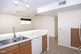 11701 N Copper Creek Dr, Tucson, AZ 85737 - Photo 24