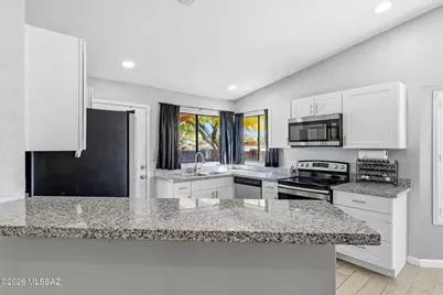 661 S Granite Falls Drive, Tucson, AZ 85748 - Photo 14