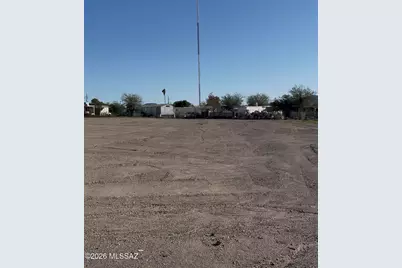 2425 W Wave Hill Court, Tucson, AZ 85705 - Photo 4