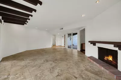 6250 N Campbell Avenue, Tucson, AZ 85718 - Photo 14
