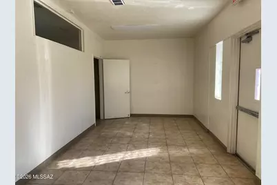 1126 N Jones Boulevard, Tucson, AZ 85716 - Photo 2