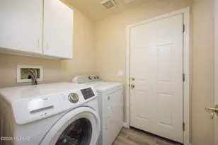 6558 W Hassayampa Pl, Tucson, AZ 85743 - Photo 10