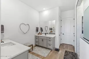 12866 E Tortoise Pointe Dr, Vail, AZ 85641 - Photo 26