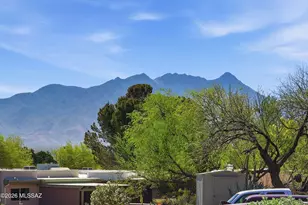 305 N Calle De Las Profetas, Green Valley, AZ 85614 - Photo 2