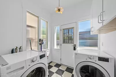 287 S Scott Avenue, Tucson, AZ 85701 - Photo 18