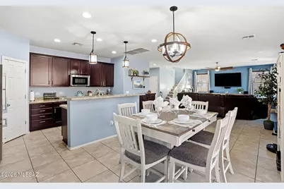 211 E Refuge Loop, Vail, AZ 85641 - Photo 10