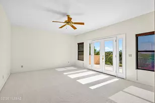 10881 N Canada Hills Ct, Tucson, AZ 85737 - Photo 12