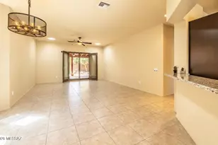 10368 E Jarod James Pl, Tucson, AZ 85747 - Photo 8