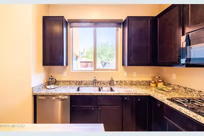 10368 E Jarod James Place, Tucson, AZ 85747 - Photo 16