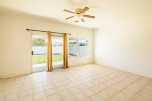 7271 W Mesquite River Dr, Tucson, AZ 85743 - Photo 12