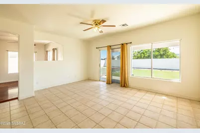 7271 W Mesquite River Drive, Tucson, AZ 85743 - Photo 10