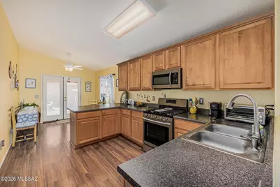 9500 N Winter Wren Avenue, Tucson, AZ 85742 - Photo 6
