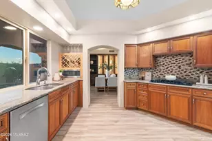 12107 N Sliding Rock Pl, Oro Valley, AZ 85755 - Photo 14