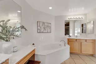 12925 N High Hawk Dr, Marana, AZ 85658 - Photo 34