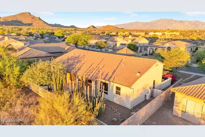 12925 N High Hawk Drive, Marana, AZ 85658 - Photo 36