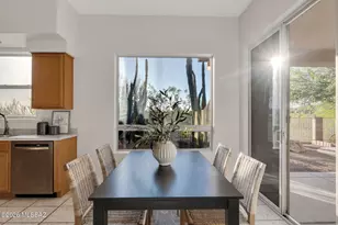 12925 N High Hawk Dr, Marana, AZ 85658 - Photo 10