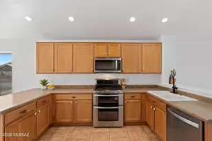 10352 E Avalon Park St, Tucson, AZ 85747 - Photo 6