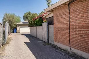 5233 E 21st St, Tucson, AZ 85711 - Photo 44