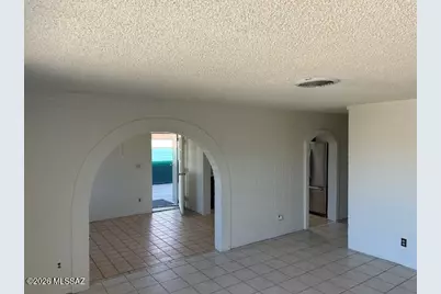 1527 W Niagara Street, Tucson, AZ 85745 - Photo 2