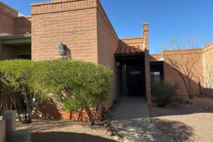 1320 W Desert Hills Dr, Green Valley, AZ 85622 - Photo 2