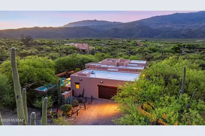 13785 E Camino Cartamo, Tucson, AZ 85749 - Photo 1