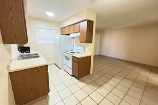 2843 E 17th St, Tucson, AZ 85716 - Photo 4