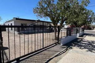 202 E 32nd St, Tucson, AZ 85713 - Photo 2