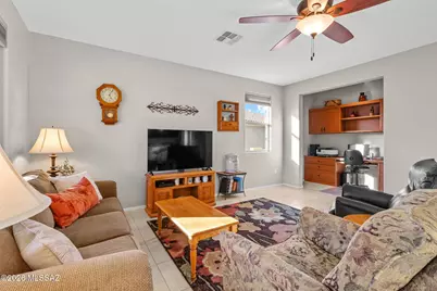 12451 N Sandby Green Drive, Marana, AZ 85653 - Photo 6