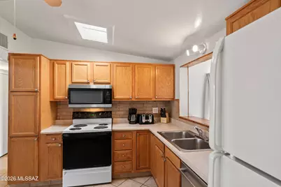 913 W Webb Drive, San Manuel, AZ 85631 - Photo 8